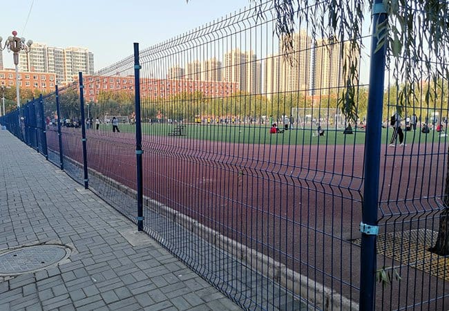 Metal Fencing Round Posts